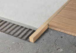 Profili per Piastrelle: Quale Materiale Scegliere tra Alluminio, Acciaio Inox e Ottone?